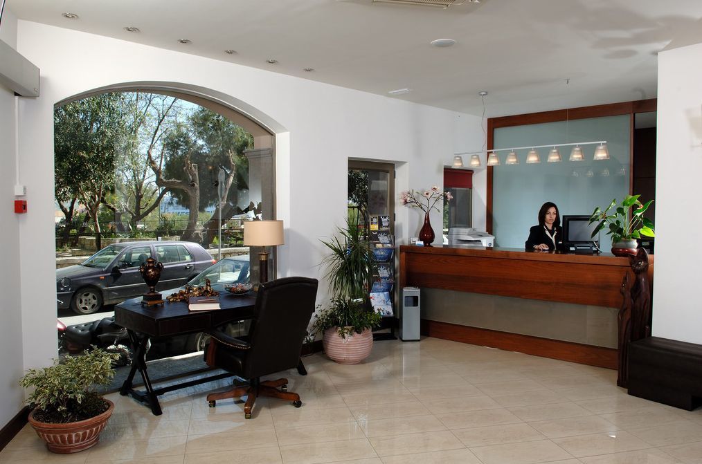 Marin Otel 3*